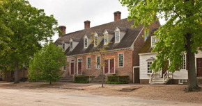 Colonial Houses - A Colonial Williamsburg Hotel